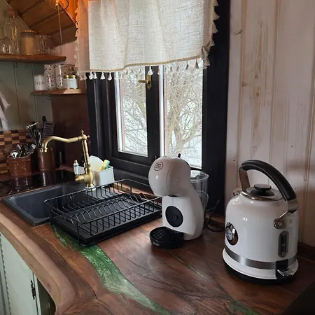 Zulawska Zielona Przystan, Caloroczny Na Kolach Sikorka Πάρκο διακοπών Izbiska