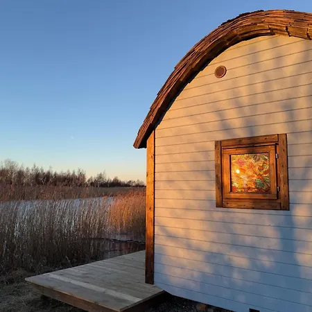 Zulawska Zielona Przystan, Caloroczny Na Kolach Sikorka Holiday park Izbiska